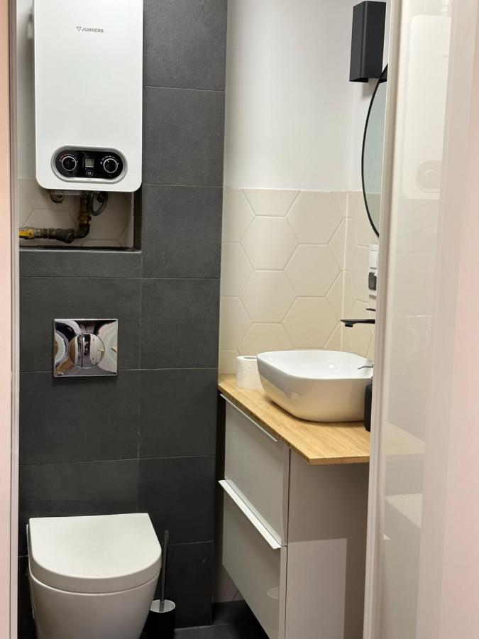 Maly Kwadrat Katowice Apartment Ngoại thất bức ảnh